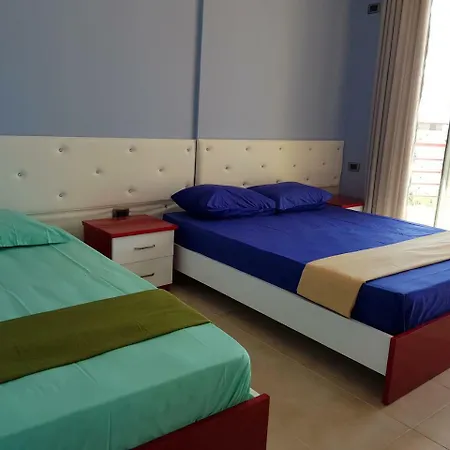 Apartment Of Beautiful Dreams Over The Sea Sarandë