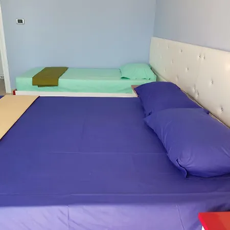 Apartment Of Beautiful Dreams Over The Sea Sarandë