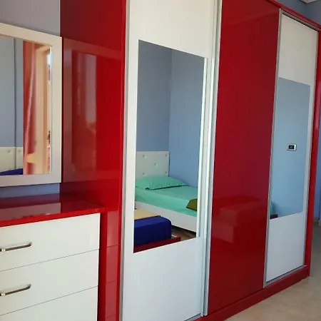 Apartament Of Beautiful Dreams Over The Sea