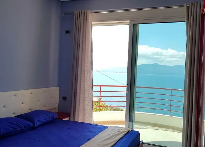 Of Beautiful Dreams Over The Sea Apartmán
